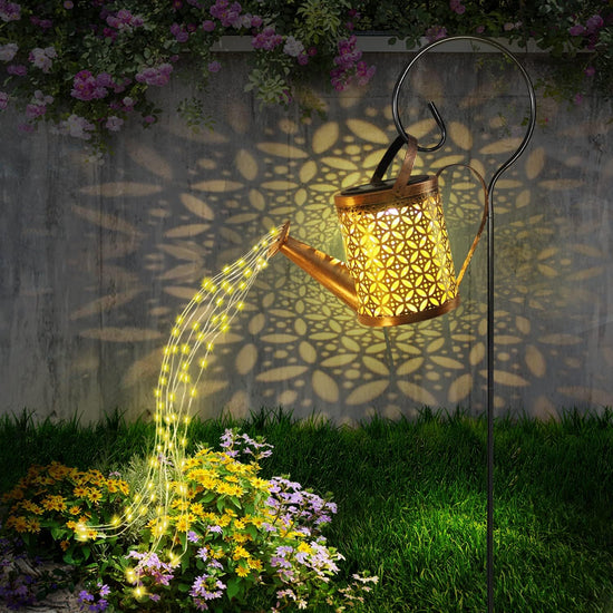 Solar Watering Can with Lights, Outdoor Solar Garden Lights,Garden Decor, Hanging Lantern Waterproof,Metal Solar Waterfall Lights for Yard Patio.