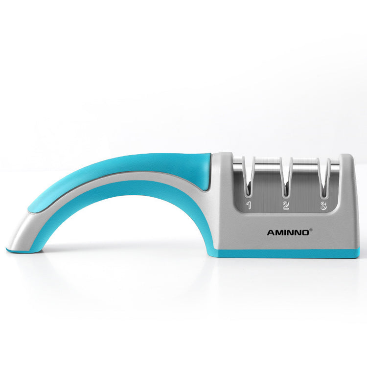 A Four-in-one Family Uses A Sharpener To Sharpen A Kitchen Knife-0-Rambla Store
